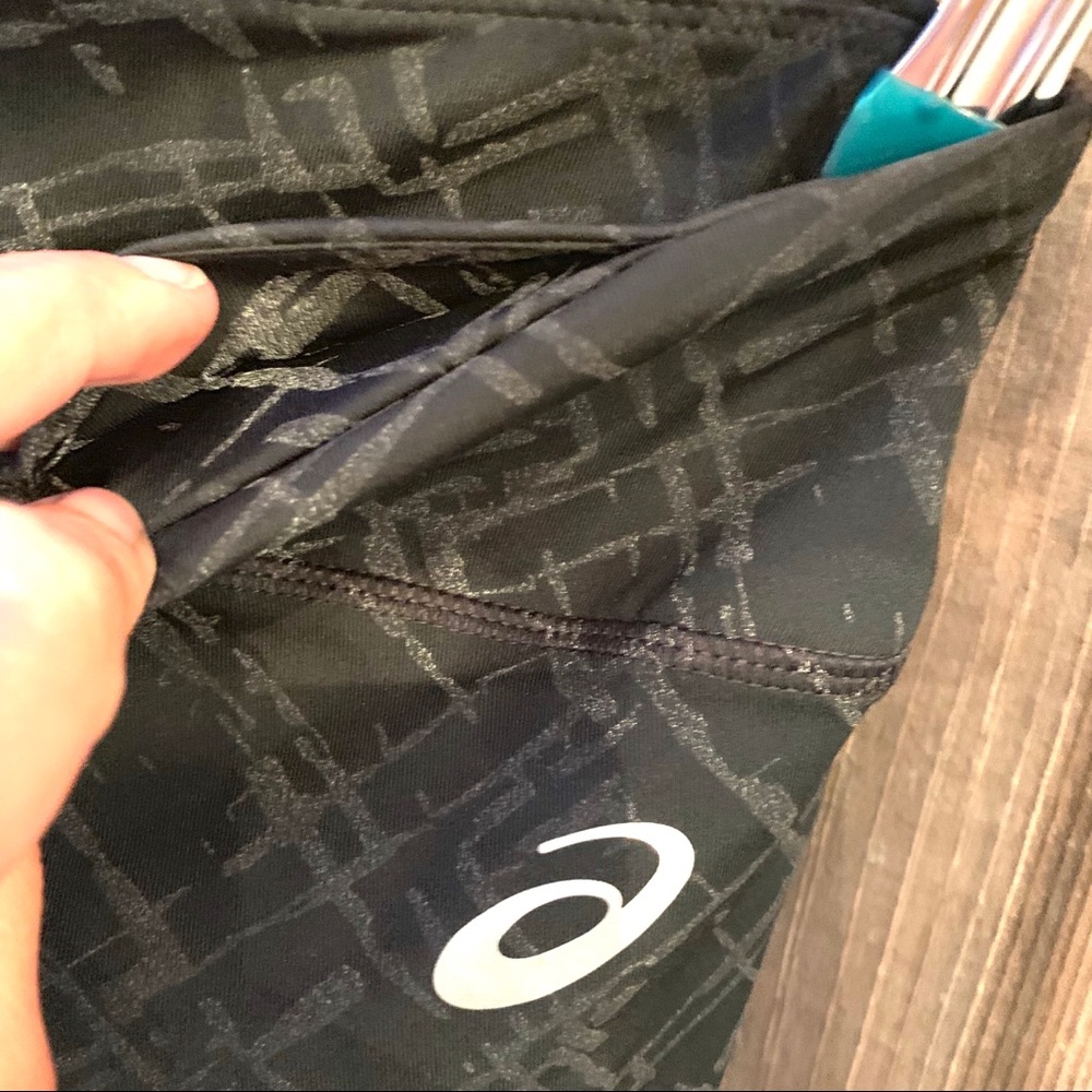 ASICS Workout Pants - Picture 6 of 6